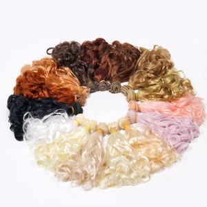 วิกผมหยิกขนาด 15 ซม. สำหรับตุ๊กตา BJD/SD ขนาด 1/3 1/4 มินิ อังเคิล <span class=keywords><strong>บ</strong></span>ลายธ์ วิกผม DIY ทำจากเส้นใยไหมนมเนื้อนุ่มสำหรั<span class=keywords><strong>บ</strong></span>ตุ๊กตา - Product Image 3