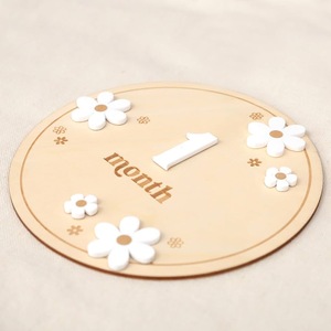 البابونج الخشبية البوهيمي بطاقة معلم زهرة 1 شهر بطاقة معلم الديكور خلفية القمر الكامل - Product Image 1