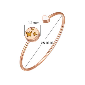 Brazalete Abierto con Difusor de Aceites Esenciales |   Pulsera de Acero Inoxidable con Baño de Oro PVD de 18K, Diseño de Corazón Hueco, Repelente de Mosquitos, Joyería para Mujer - Product Image 5