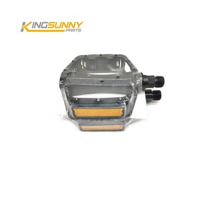 适用于 OUX V8 20 英寸电动胖胎自行车的工厂踏板替换零件 黄色反光警示条踏板 - Product Image 6