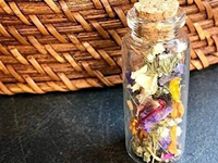 Suvenir Pernikahan Rustic Bunga Kering Asli dalam Botol Kaca Mini Hadiah untuk Tamu Pernikahan, Hari Valentine, Paskah, dan Hari Ibu