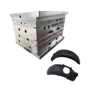 Fabricante profesional de moldes de plástico personalizados para luz LED, accesorios para automóviles, molde de moldeo de lámpara antiniebla - Product Image 3