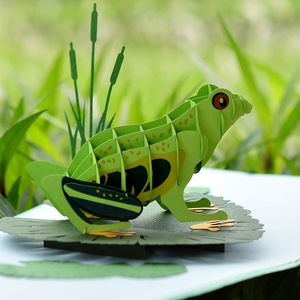 Carte de vœux 3D pop-up grenouille 4 couleurs, finition mate, en forme d'animal, impression numérique, Vietnamien - Product Image 1