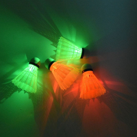 JINFAN Balle de badminton lumineuse légère et durable, résistante au vent, 5g, avec tête en polystyrène pour l'entraînement en extérieur