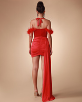 Robe Courte Décontractée Moulante Ocstrade Rouge en Satin à Épaules Dénudées avec Corset à Plumes, Jupe Froncée et Longue Ceinture – Nouvelle Collection à Succès