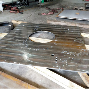 Machine de fraisage CNC à portique, taille maximale 4200 mm, pour le traitement de grandes plaques, fabrication sur mesure selon les dessins - Product Image 3