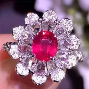 Châu Âu Hoàng Gia Đồ Trang Sức Tốt Nhà Cung Cấp 18K Vàng Sống Động Màu Đỏ Tự Nhiên Của Ruby Kim Cương Nhẫn Phụ Nữ Đá Quý Phụ Kiện Đảng Engagement Trâm