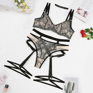 Ensemble de lingerie sculptante cinq pièces en maille polyester brodée de dentelle florale sexy pour femme, haute qualité - Product Image 6