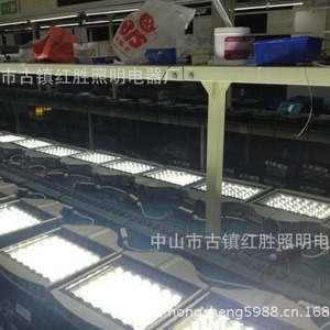 Lampadaire LED 150W IP65 pour éclairage extérieur - Product Image 4