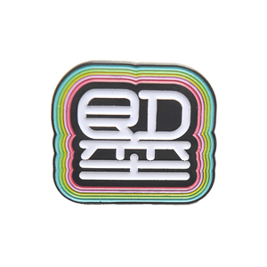 Distintivo in metallo personalizzato, spilla <span class=keywords><strong>da</strong></span> bavero in smalto morbido con design a cartone animato/anime, produttore di spille in smalto - Product Image 2