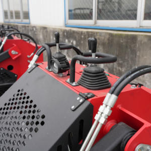 Мини-погрузчик Swift — гибкое поворотное управление и готовность к установке различных навесных устройств - Product Image 5