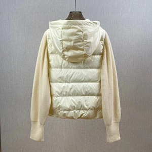 Veste matelassée décontractée en cachemire pour femme, rembourrée en duvet d'oie, coupe-vent, nouvelle collection hiver, avec capuche, design tricoté, fermeture éclair minimaliste - Product Image 3