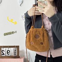 Sac à dos seau et bandoulière en polyester super léger et mignon avec cordon de serrage, motif Capybara dessin animé