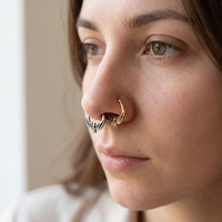Anneau de piercing segmenté articulé en acier inoxydable, motif chauve-souris gothique, pour septum, cartilage et hélix, inaltérable