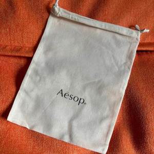 Eco-Friendly Canvas Skincare Cosmetic Storage <b>Pouch</b> Custom Logo Printed White Cotton Canvas Gift Makeup Packaging <b>Drawstring</b> Bag - Product Image 1