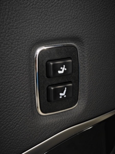 Sedili VIP di Lusso per Auto Elettrica, Conversione Automatica, per Ford Tourneo IVECO - Product Image 6