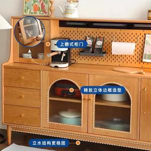 Aparador de madera maciza de estilo nórdico de 1.5 m con marco de madera de cerezo, almacenamiento y tomas de corriente para comedor. - Product Image 3