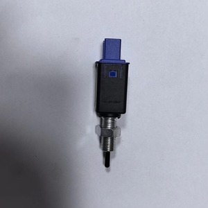 Interruptor de luz de freno Honda 36760-T5A-J01 para reemplazo y reparación de interruptores automotrices - Product Image 3