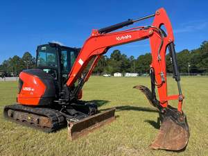 Mini-pelleteuse de 5 tonnes d'occasion à vendre Pelles sur chenilles Kubota U55 KX155 en stock - Product Image 5