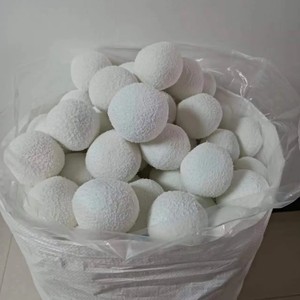Boule <span class=keywords><strong>d</strong></span>'éponge lavable absorbant l'huile et éliminant la saleté pour piscines - Product Image 6