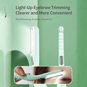 Rose Milare RJ=1 Tondeuse à sourcils à lame inclinée en acier inoxydable - Nouveau produit avec fonction de charge et d'éclairage intégrée - Product Image 5