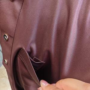 Abiti da ragazzo musulmani in stile arabico saudita all'ingrosso con maniche aperte (tinta unita) | Adatto per l'usura quotidiana di Eid, in Stock - Product Image 3