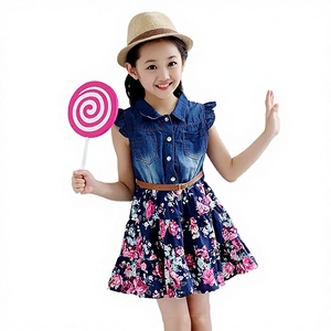 Vestido de Verano para Niñas de 4 a 7 Años, Cuello Redondo, Manga Corta, Diseño Floral con Parches de Mezclilla, Cinturón, Alta Calidad - Product Image 2