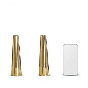 Elegante Florero de Metal Hecho a Mano y Ecológico para Decoración Moderna del Hogar, Adorno Premium para Sala de Estar y Oficina - Product Image 1