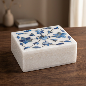 Boîtes à bijoux rectangulaires modernes en marbre gravé avec incrustations florales Stonecrafts International pour le rangement de bijoux - Product Image 3