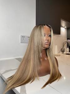 <span class=keywords><strong>Nerissa</strong></span> Hair Ombre Balayage Farbige Highlight Blonde Lange Front Lace Perücke Glatt Gewellt Luxus Echthaar Perücken Europäisch für Frauen - Product Image 1