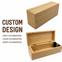 Coffret cadeau en bois de chêne naturel de luxe avec finition mate artisanale, charnière dorée, insert et rangement personnalisés