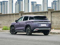 Nouveaux Véhicules Électriques BYD Song Ultra – Modèle Familial Populaire pour les Trajets Quotidiens et les Voyages en Famille, Transmission E-CVT, Autonomie Étendue 2026 BYD