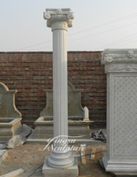 Colonne romaine en marbre sculptée à la main pour la décoration de la maison