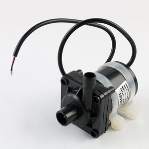 Mini Bomba de Agua Sumergible de CC de 12V y Baja Presión - Product Image 1