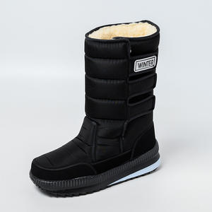 Bottes <span class=keywords><strong>de</strong></span> neige imperméables avec impression, chaussures unisexes d'extérieur chaudes pour l'hiver et la <span class=keywords><strong>pluie</strong></span>, vente en gros - Product Image 3