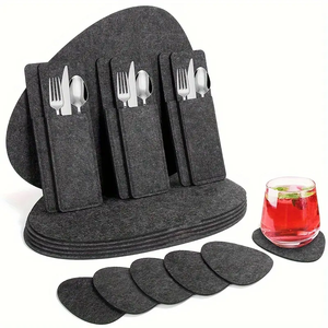 Sets de table en feutre mince à motif géométrique, design moderne, durables, antidérapants, lavables, écologiques pour la cuisine et les dîners de Noël - Product Image 1