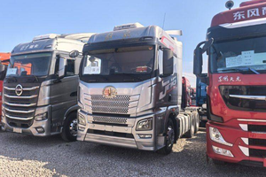 Camión Tractor Shacman 6x4 Diésel Euro 5 450HP Suspensión Neumática Transmisión Manual Volante a la Izquierda Nuevo Transporte Logístico - Product Image 6