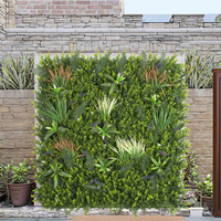 Panel dinding buatan plastik latar belakang dekoratif taman vertikal luar ruangan Boxwood Panel bunga rumput hijau pagar Pesta 1
