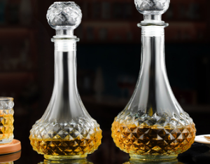 ขวดเหล้าแก้วใสทรงแจกันดีไซน์สร้างสรรค์ ขนาด 230 มล. 520 มล. 970 มล. พร้อมฝาปิด สำหรับวิสกี้ เหล้า ไวน์ - Product Image 4