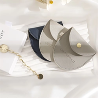 Sac de pochette à bijoux en cuir PU personnalisé 8*8cm bague de luxe bracelet collier sac d'emballage bijoux sac de pochette en cuir avec logo