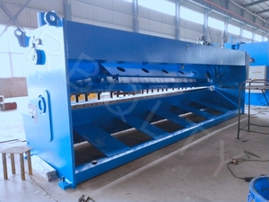 <strong>Good</strong> Price 6mm Guillotine Plate <strong>Shearing</strong> <strong>Machine</strong> Manufacturer in China - Product Image 2