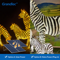 Lumière décorative LED extérieure en fibre de verre en forme de zèbre, sculpture animale 3D, lumière solaire pour paysage de vacances