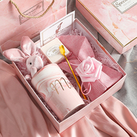 Bon prix fête des mères, ensembles cadeaux tasse serviette Souvenir nouveauté cadeaux ensembles pour femmes/
