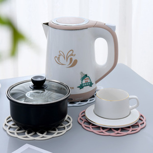 Silicone Hollowed Out Teacup Mats Round Anti Slip Heat Insulation Table Mats For Kitchen Bar Counter Pot Bowl Protection - Product Image 3