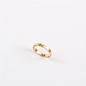 Impermeabile 18K PVD oro placcato in acciaio inossidabile anello cuore più vicino Non appannato Index anelli semplici moda nocche anelli - Product Image 5