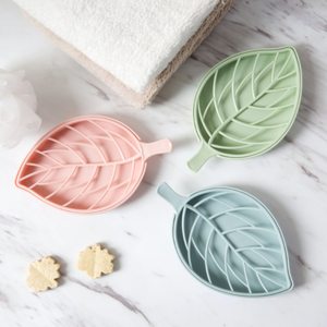 Leaf-Shaped Eco-Friendly Modern <b>Holder</b> With Draining Tray and Fashionable <b>Soap</b> <b>Dish</b> for Shower - Product Image 2