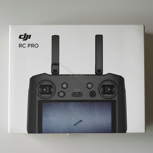รีโมทคอนโทรลอัจฉริยะ DJI RC <span class=keywords><strong>Pro</strong></span> สำหรับ MAVIC 3 /AIR 2S หน้าจอความสว่างสูง 5.5 นิ้ว 1080p ระบบส่งสัญญาณวิดีโอ 15 กม. - Product Image 4