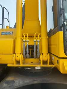 Gebruikt Komatsu <span class=keywords><strong>PC220</strong></span> Graafmachine, model 2023, Premium uitvoering met motor, versnellingsbak, pomp, 20 ton, 1,0 m³ bakcapaciteit, 110.000 W, 800 uur. - Product Image 2