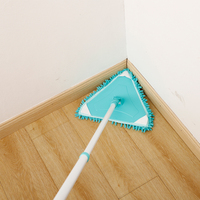 Nass-und Trockendreieck-Reinigungs mopp mit Mikrofaser-Moppkopf für die Boden-und Eck reinigung des Badezimmer bodens