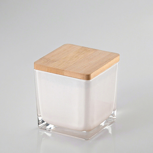 Vela Aromática de 240 ml, 8*8, Creativa, Navideña, de Pascua, Decoración para el Hogar, Resistente al Calor, en Frasco Cuadrado de Vidrio Grande - Product Image 3